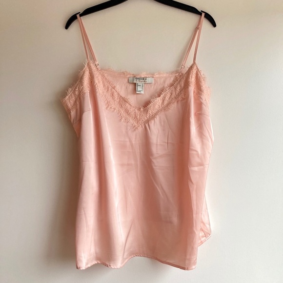 Forever 21 Tops - NWOT Forever 21 Satin Camisole Top Size L